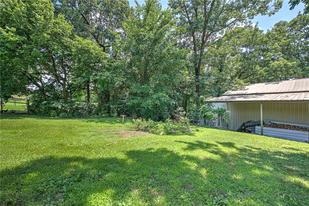 main property photo 34