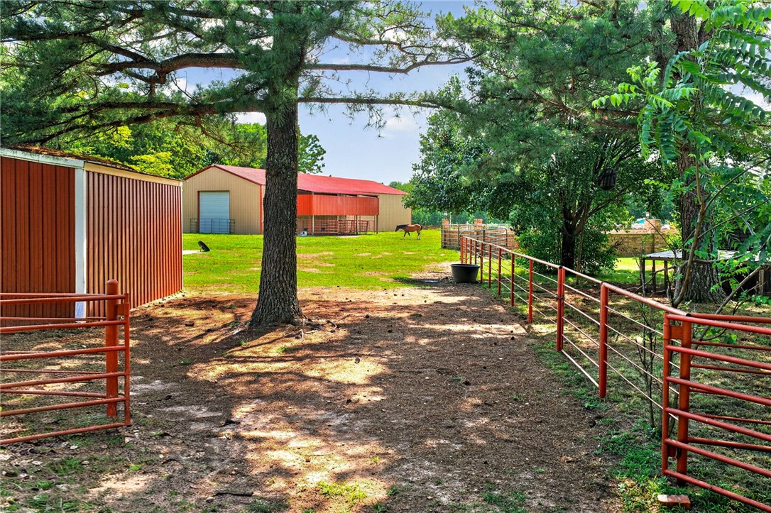 main property photo 29
