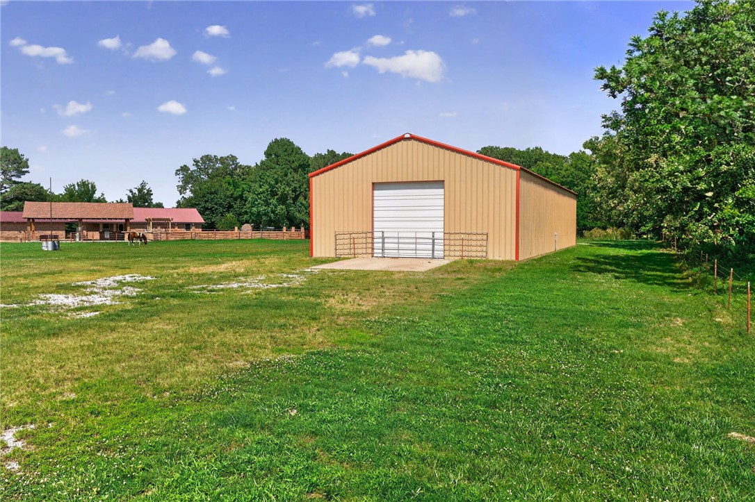 main property photo 34
