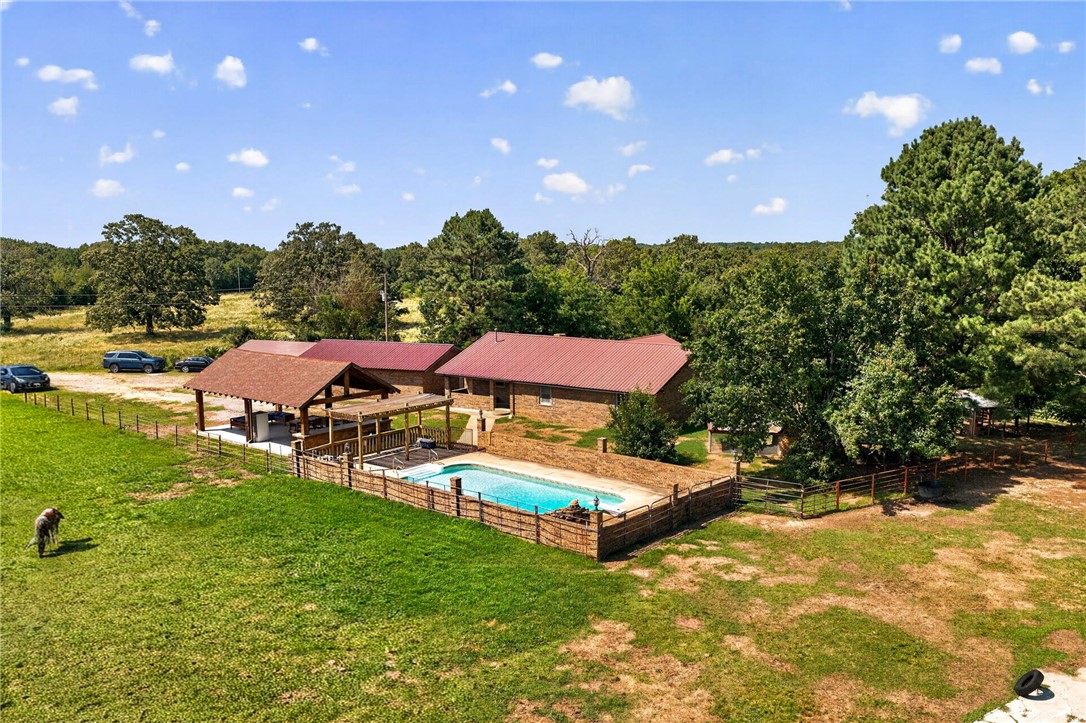 main property photo 36