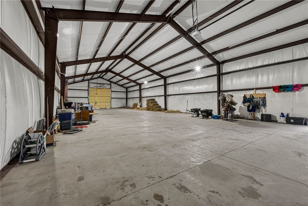 main property photo 50