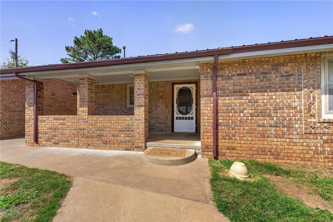 main property photo 6