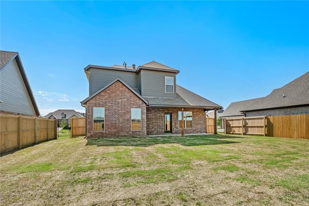 main property photo 29