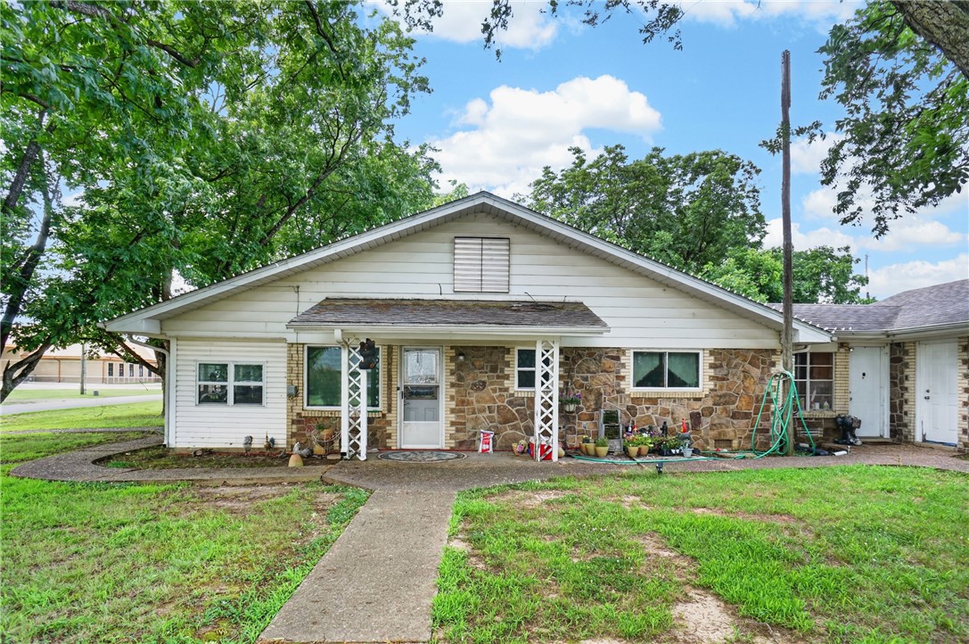 main property photo 4