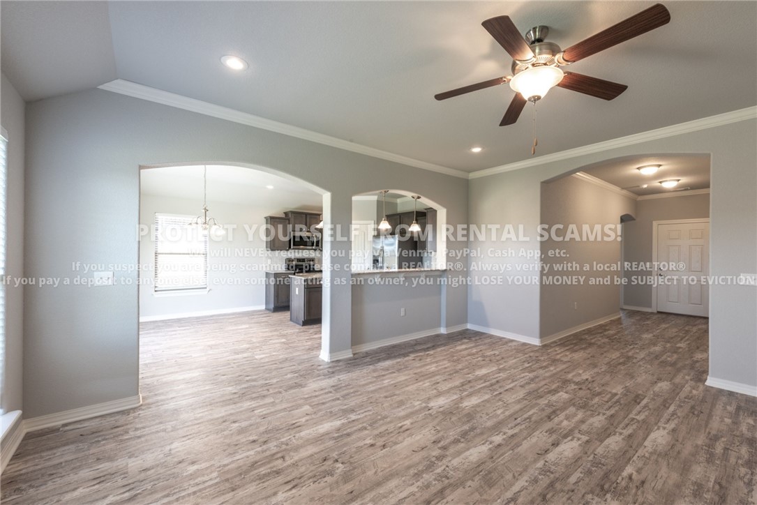 property viewer photo 3