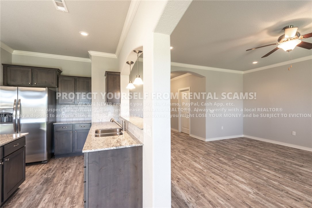 property viewer photo 5