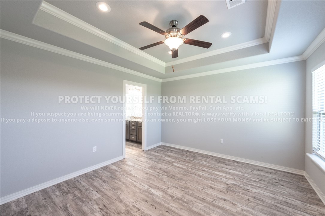 property viewer photo 8