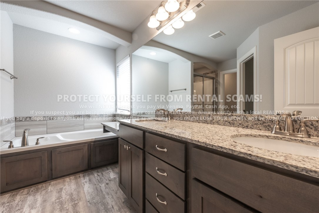 property viewer photo 9