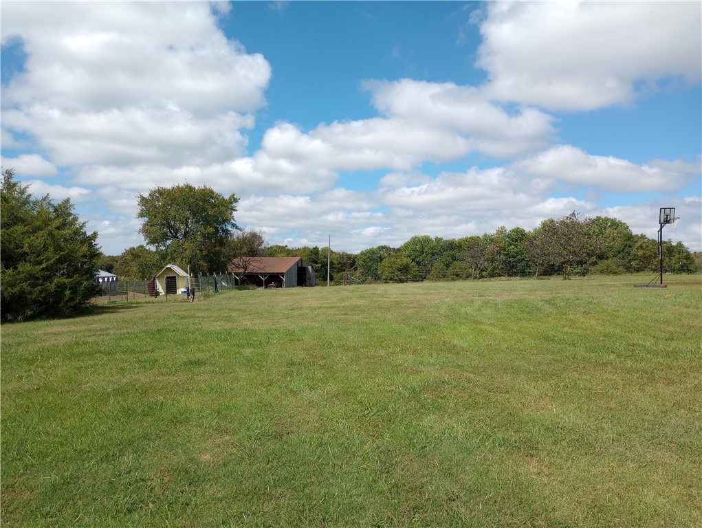 main property photo 4