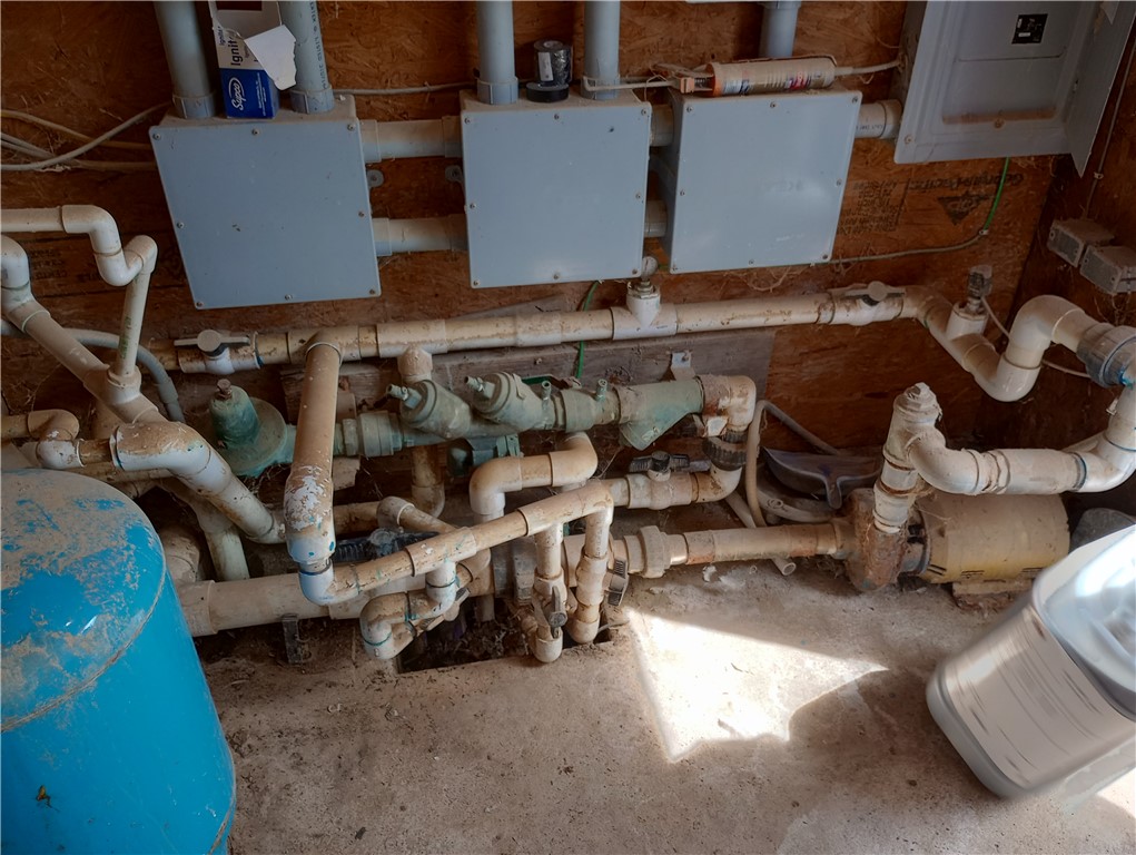 main property photo 9