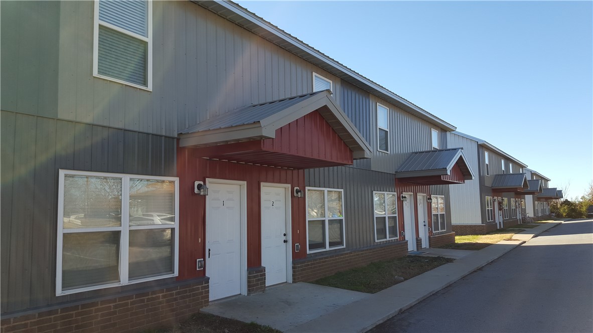 main property photo 14