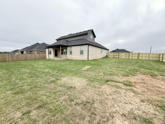 main property photo 24