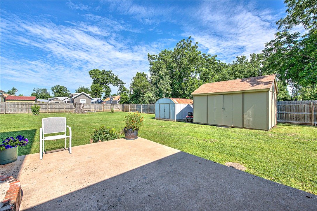 main property photo 22
