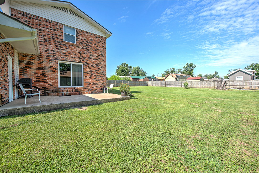 main property photo 27