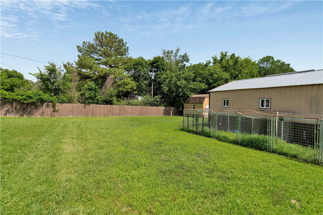 main property photo 14