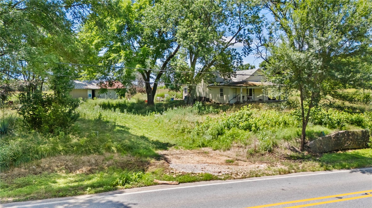 main property photo 6
