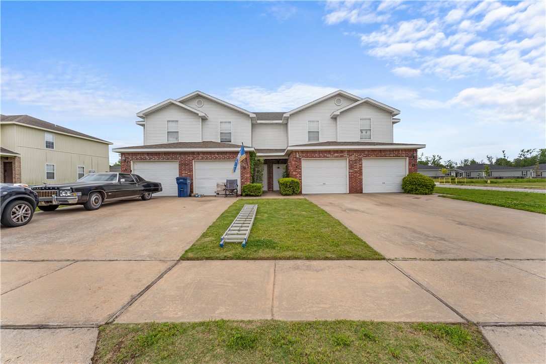 main property photo 12