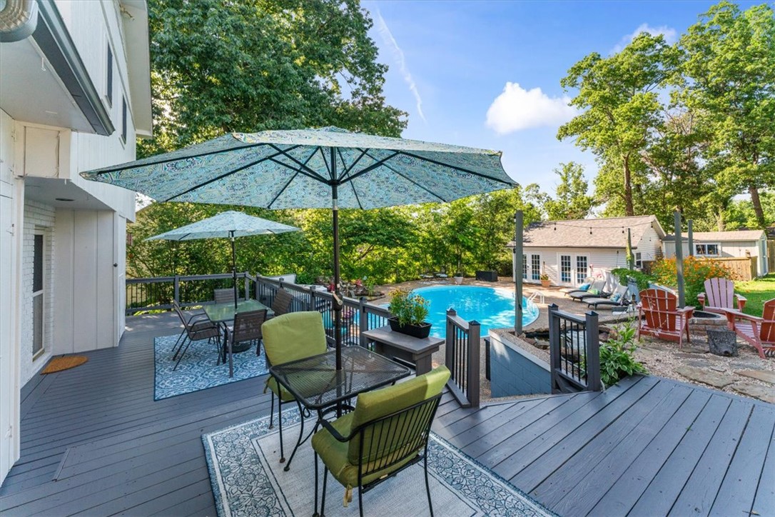 main property photo 42
