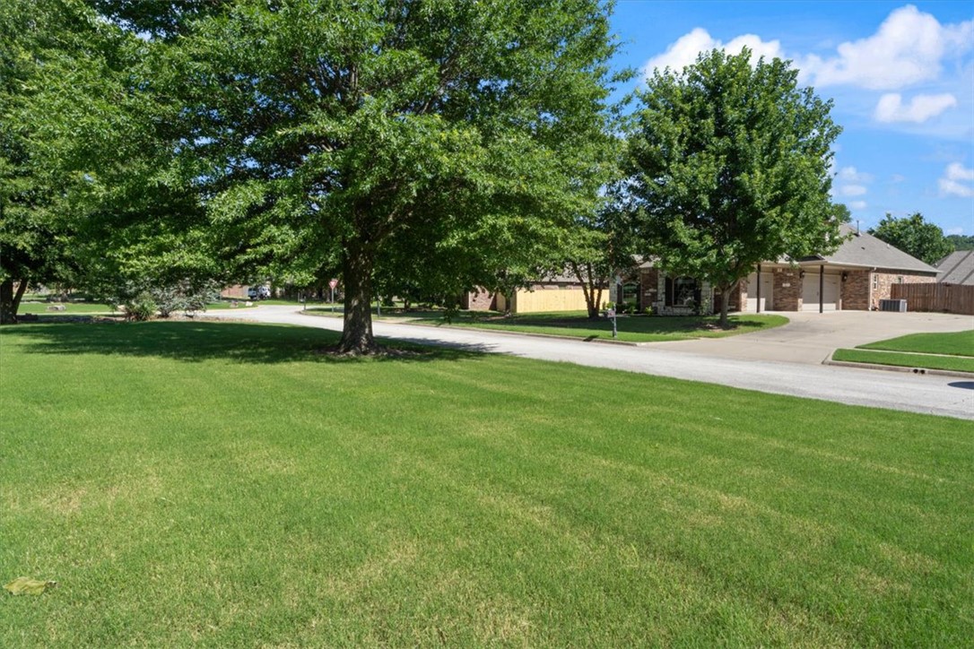 main property photo 33