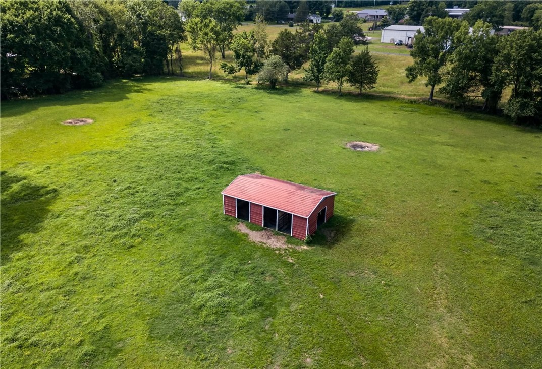 main property photo 17