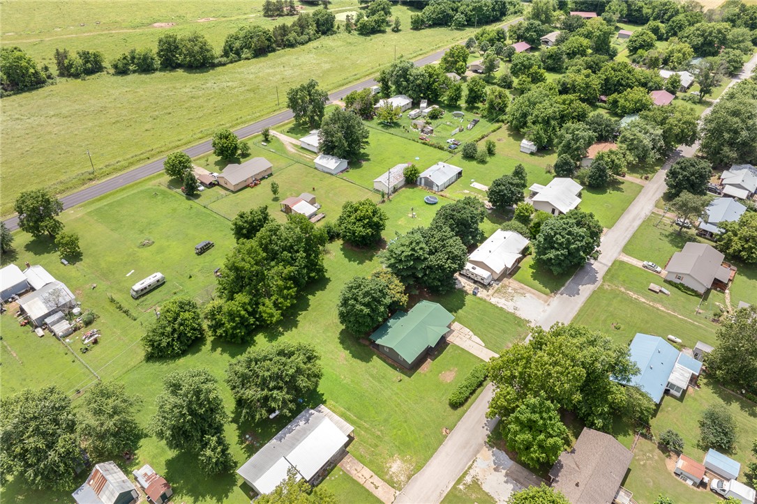 main property photo 33