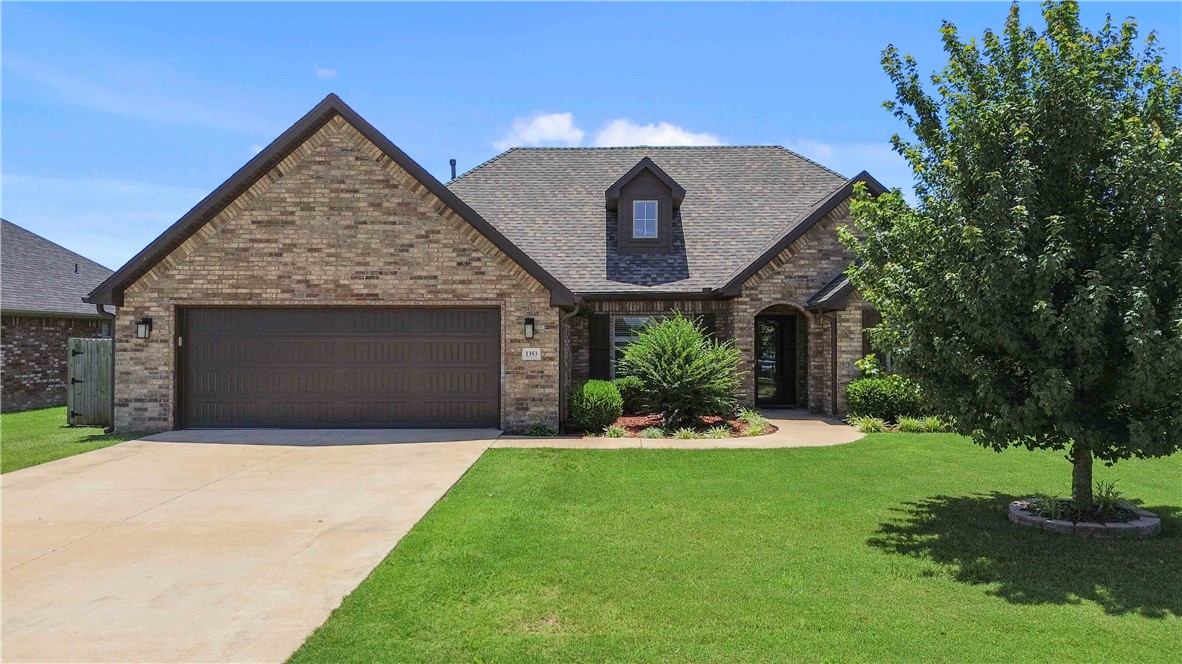 main property photo 1