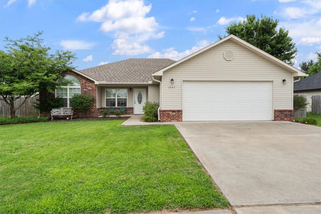 main property photo 2