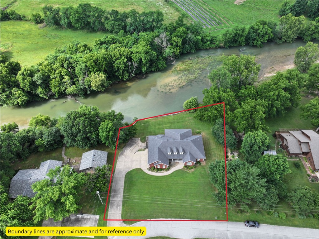 main property photo 3