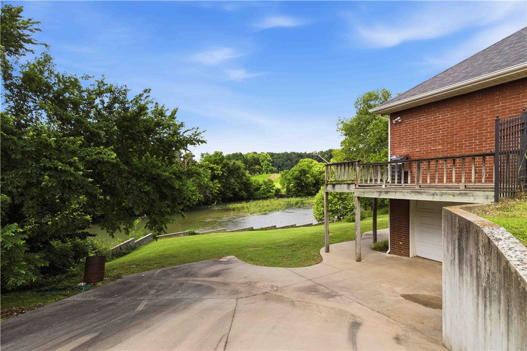 main property photo 59