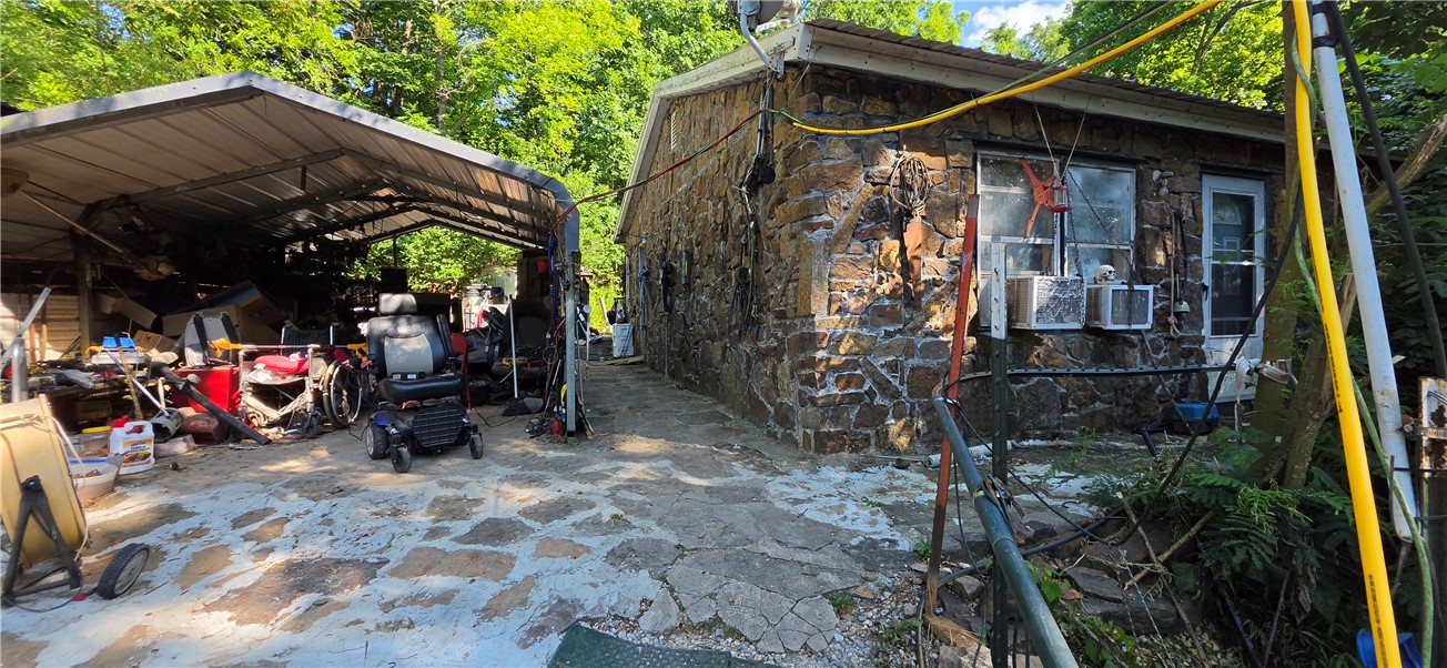 main property photo 13