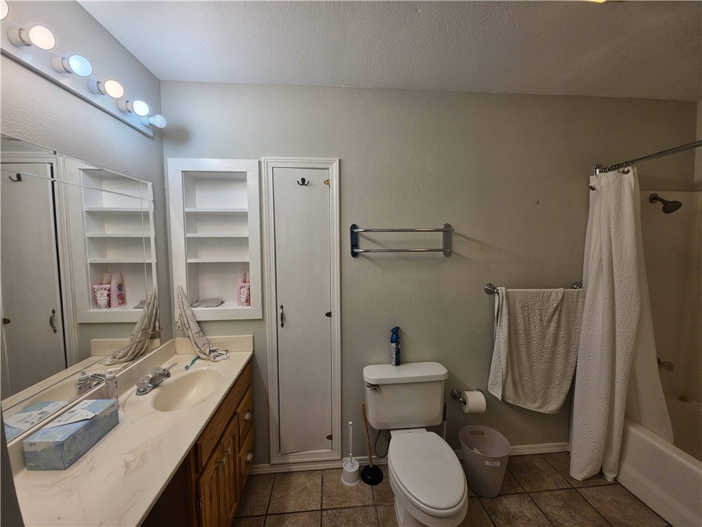 main property photo 57