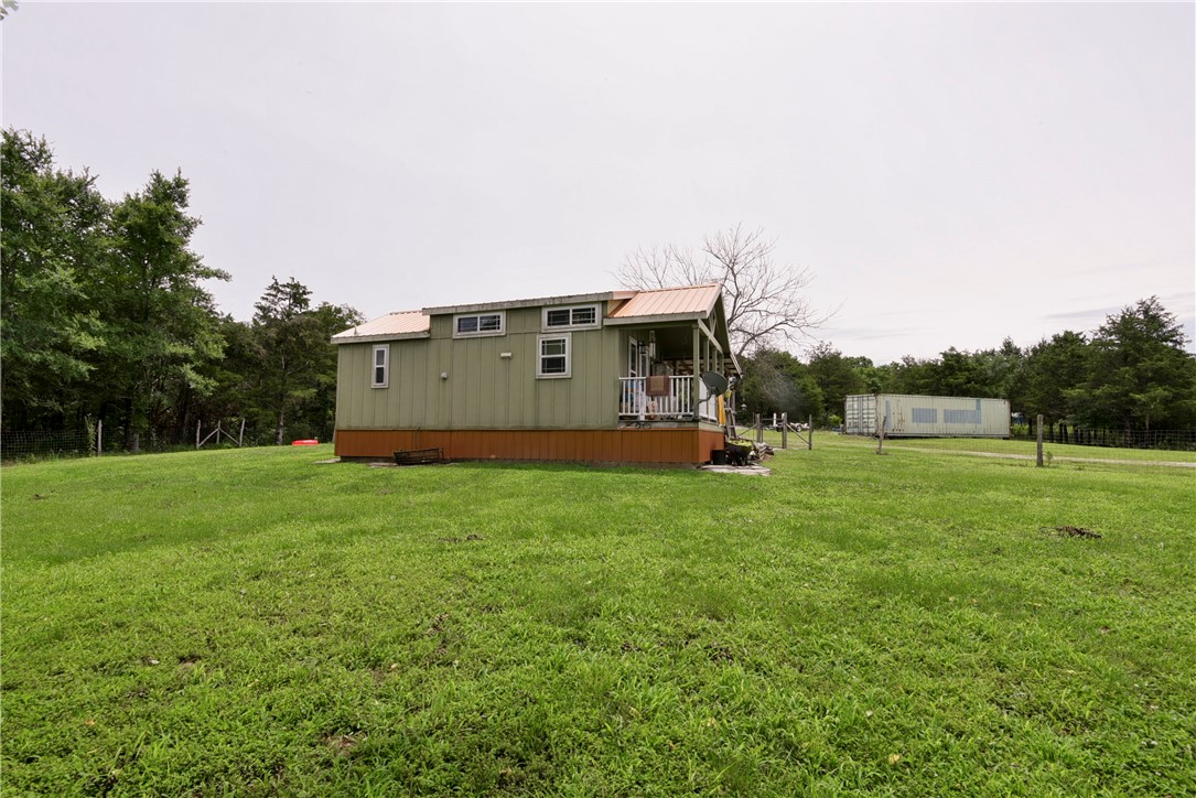 main property photo 16