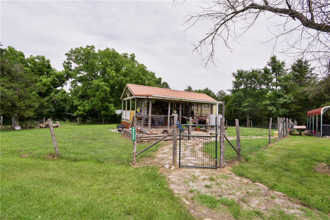main property photo 18