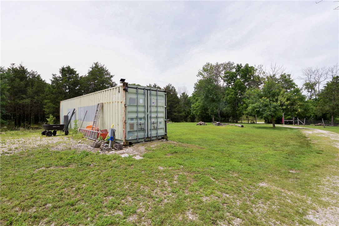 main property photo 21