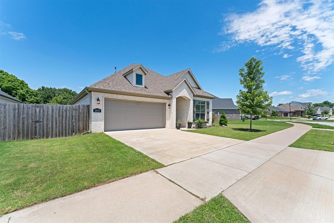 main property photo 4