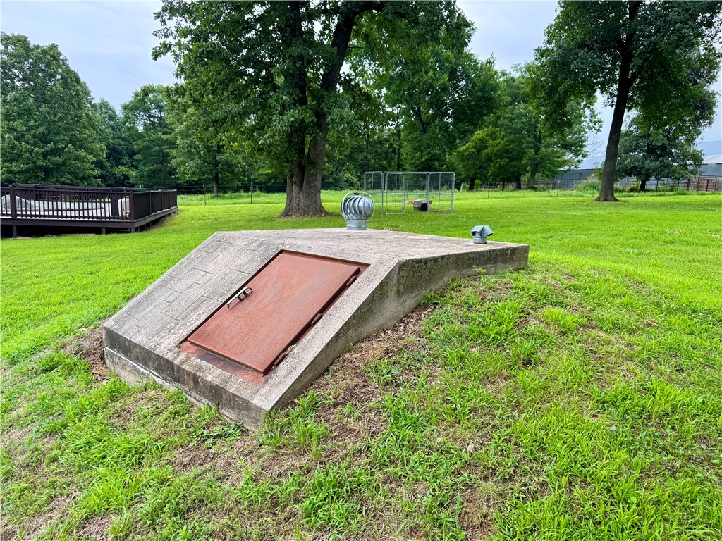 main property photo 31
