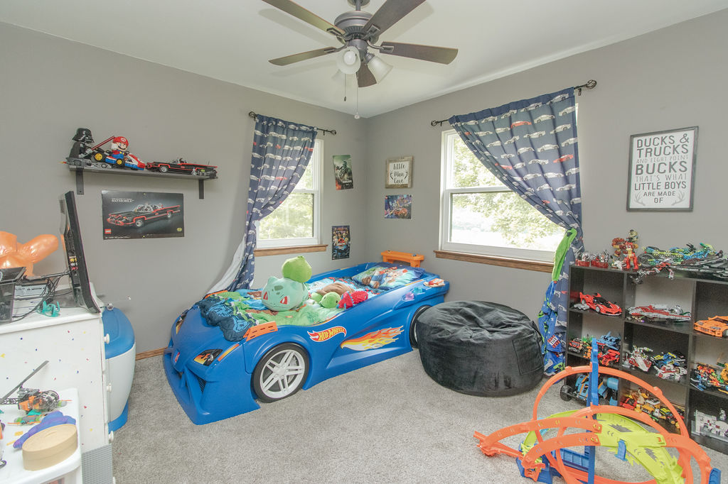 main property photo 17