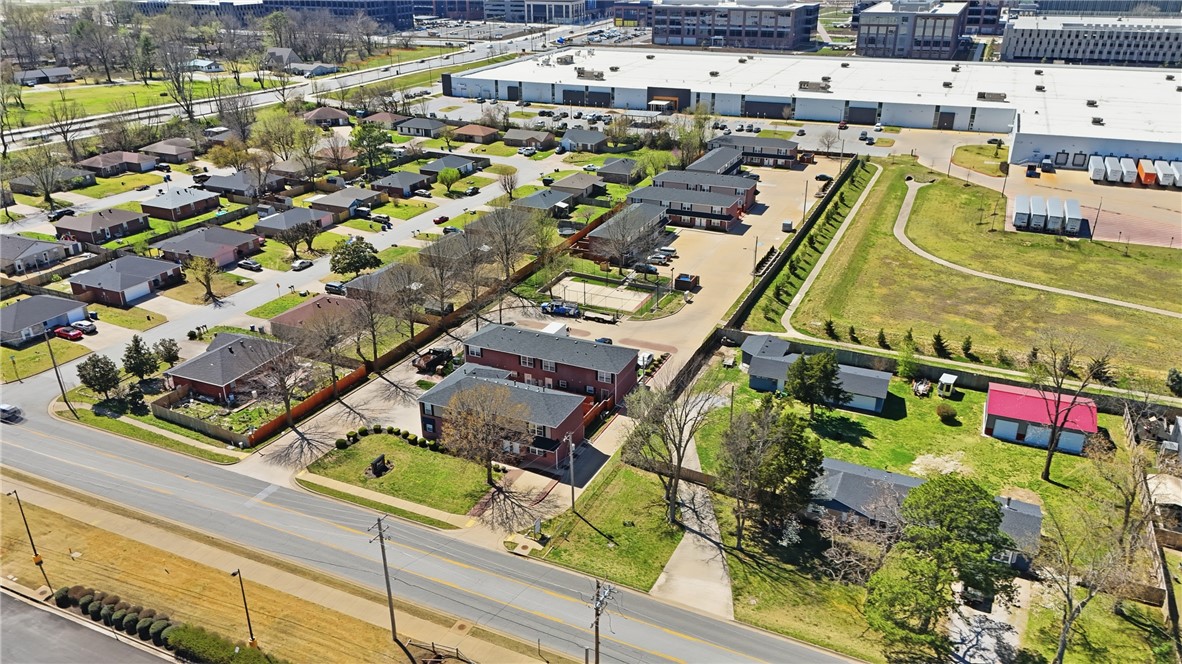 main property photo 15