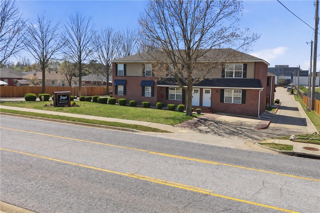 main property photo 23