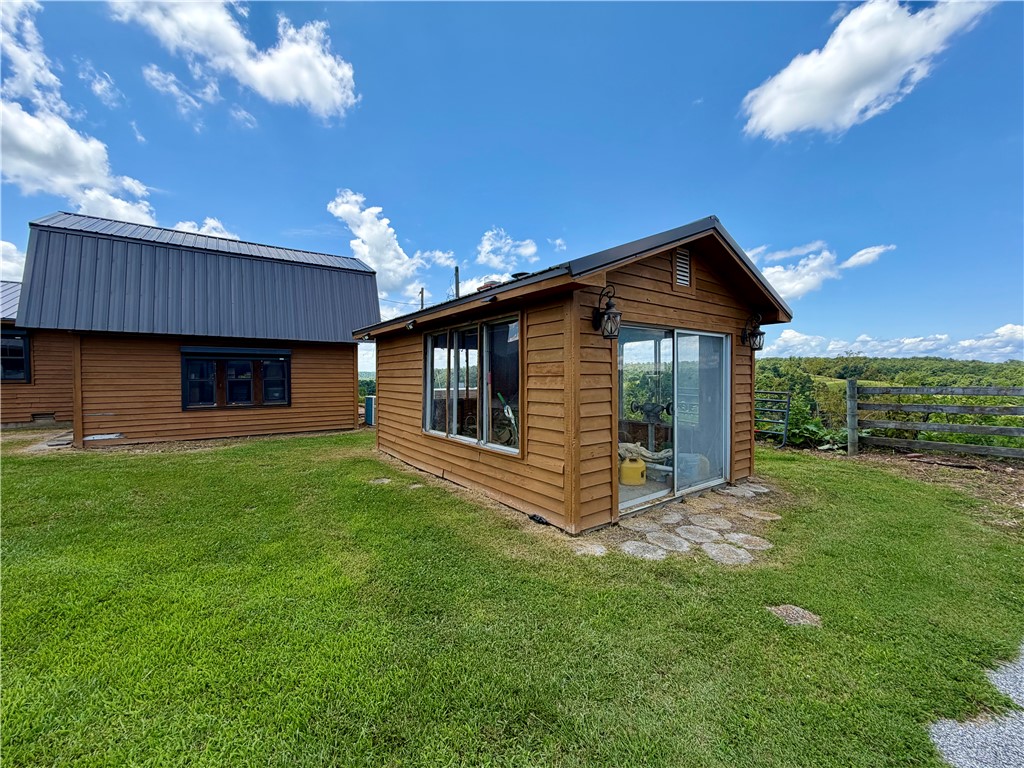 main property photo 33