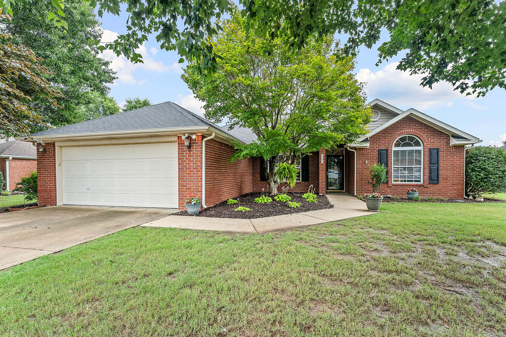 main property photo 2