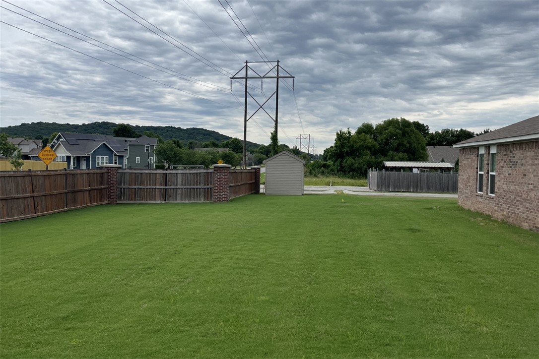 main property photo 19