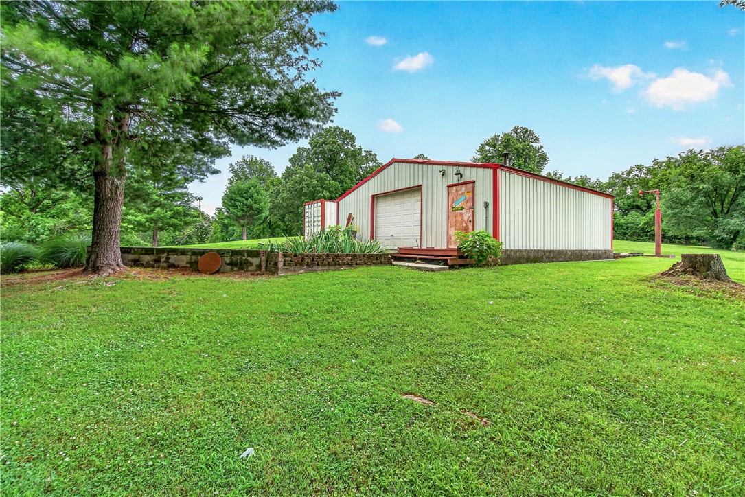 main property photo 31