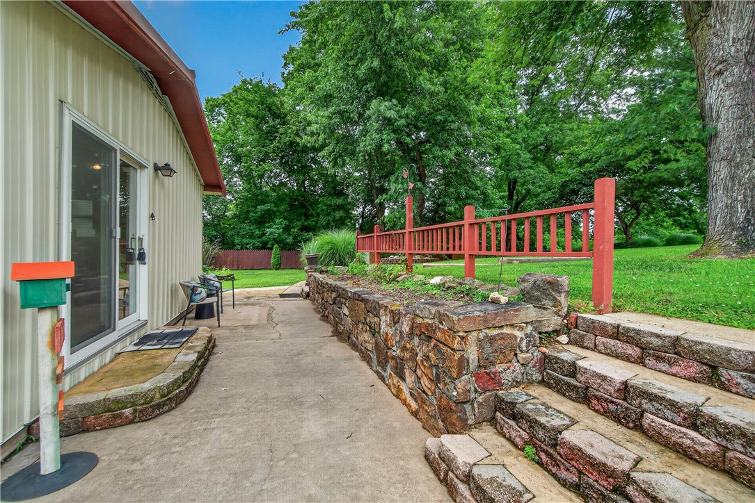 main property photo 39