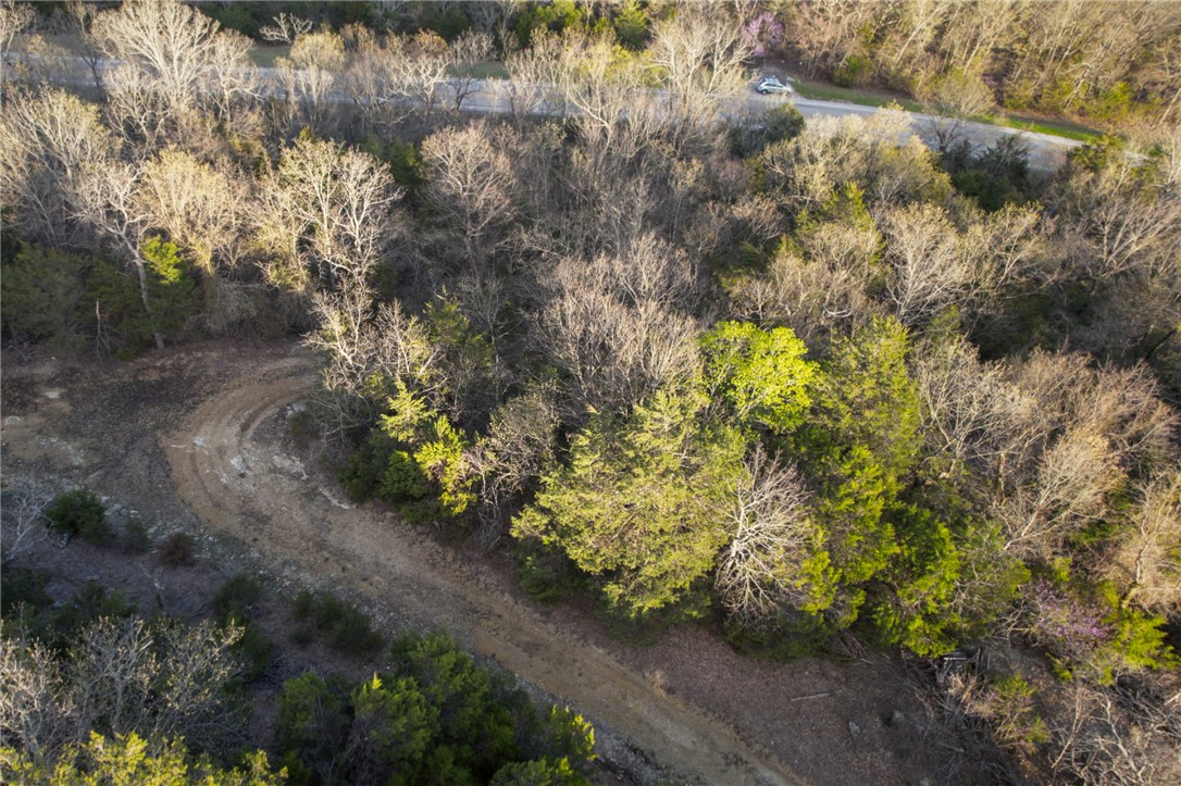 main property photo 18