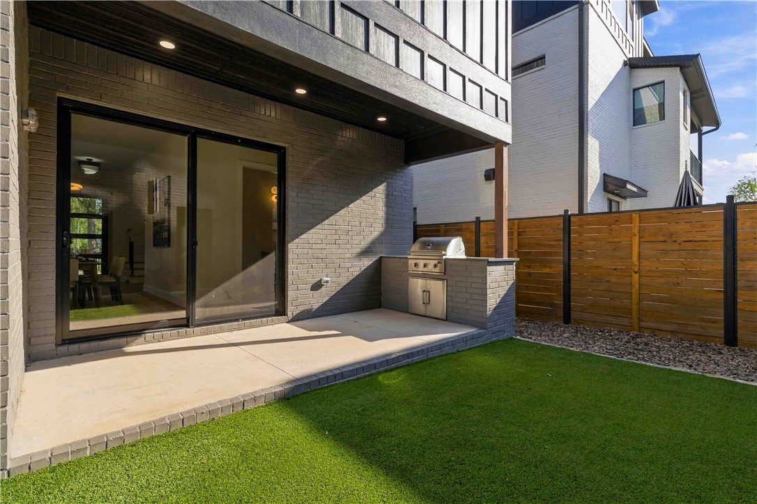main property photo 59
