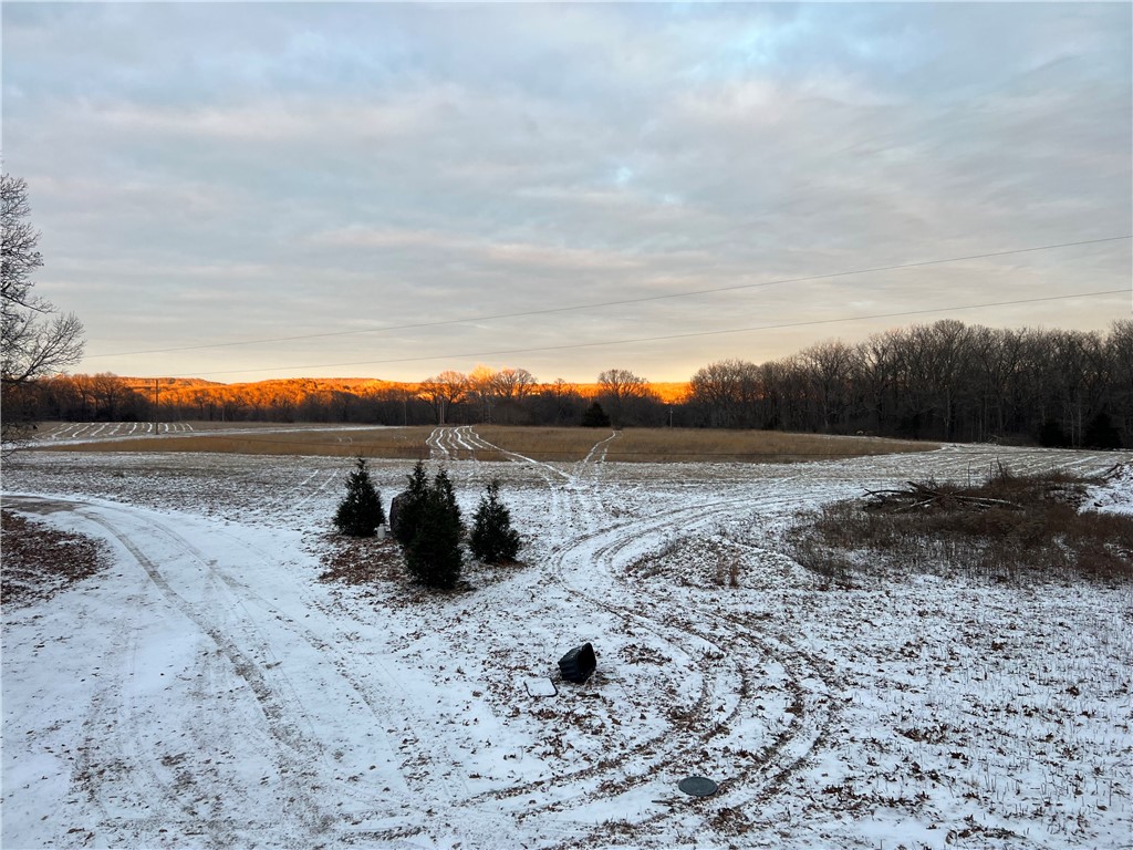 main property photo 25