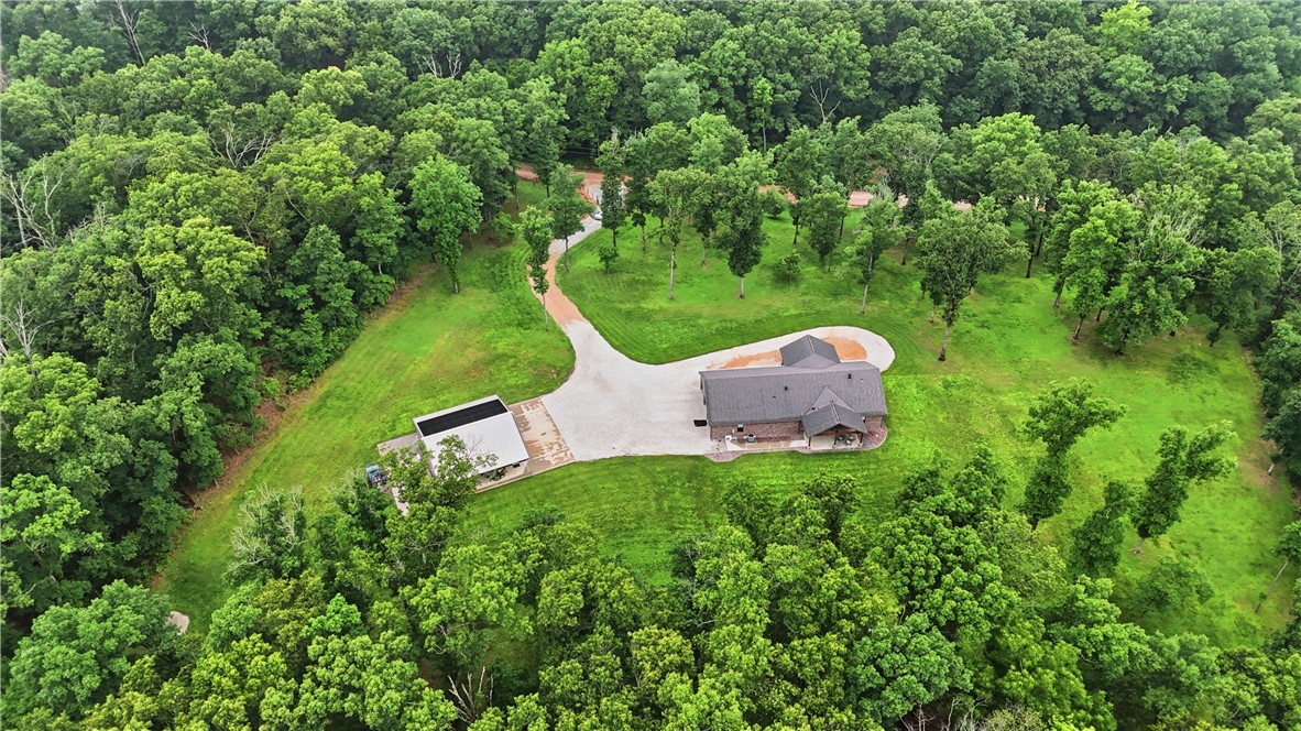 main property photo 41