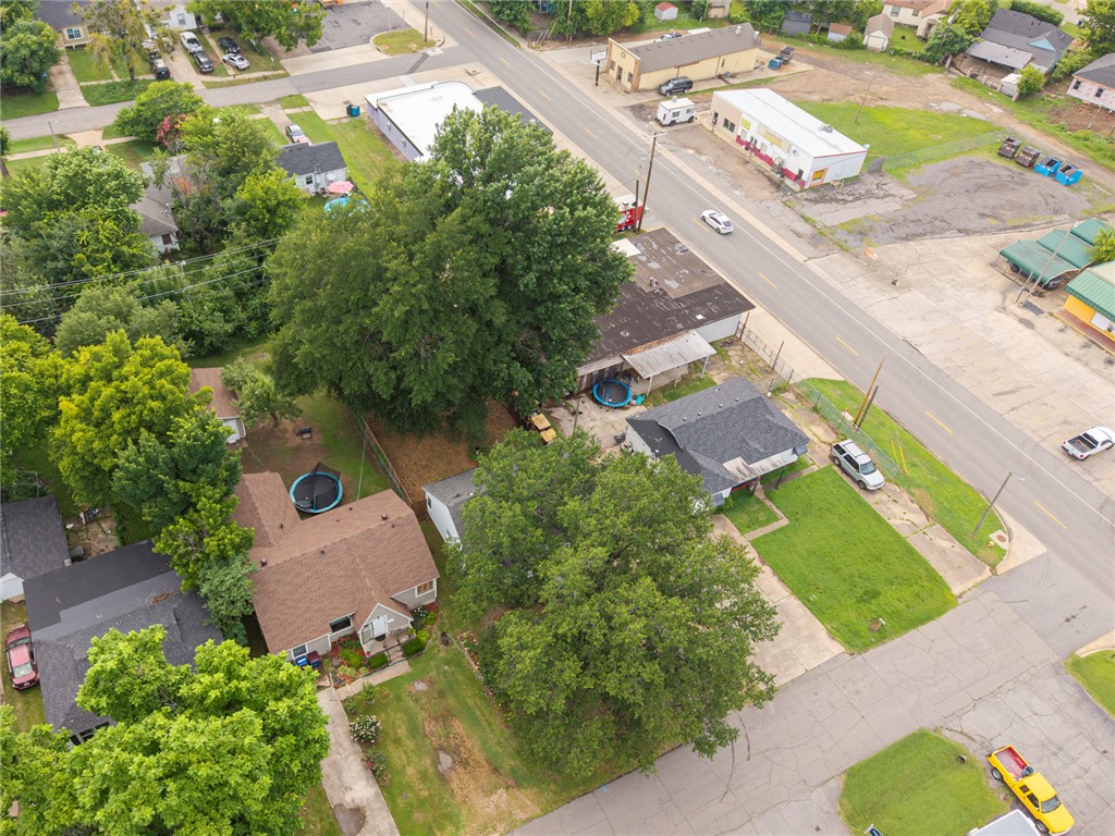 main property photo 12