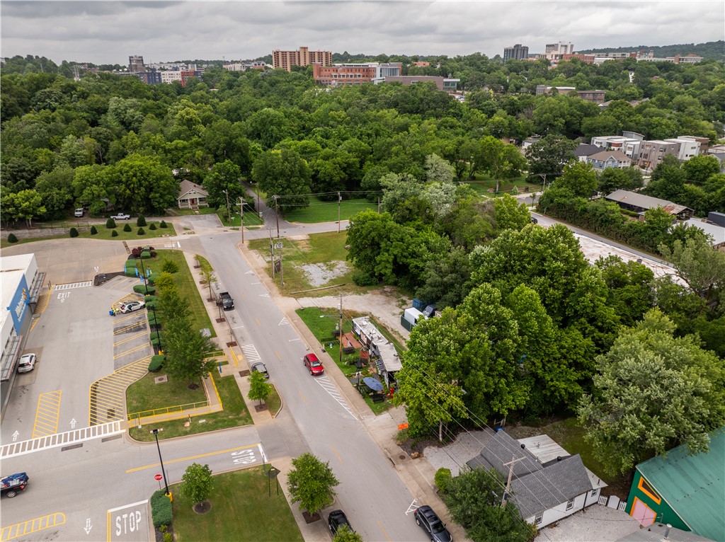 main property photo 25